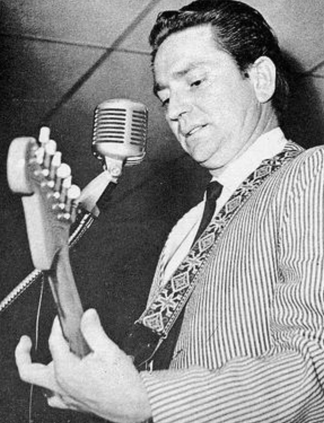 “Willie Nelson Grand Ole Opry 1965.”